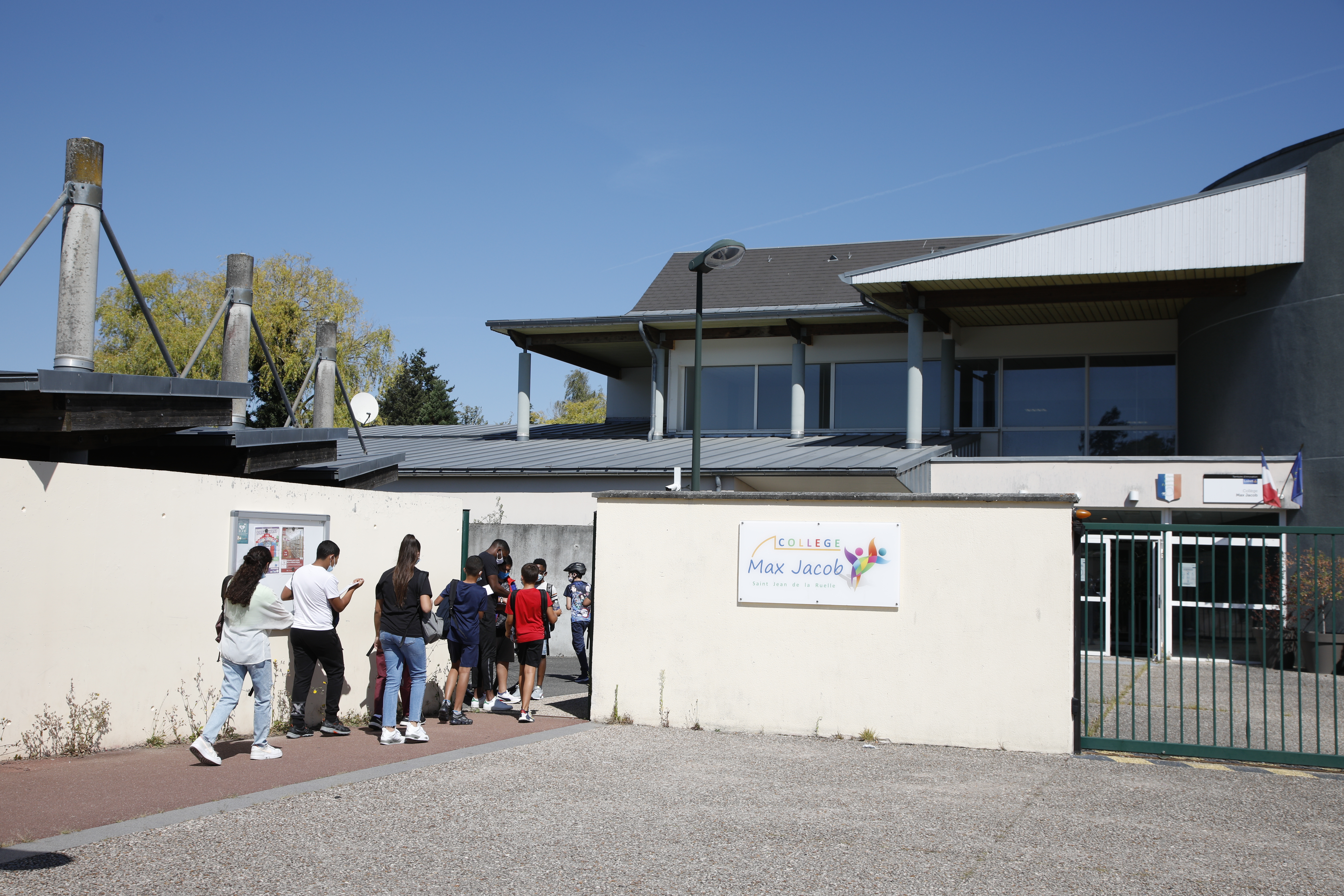 Collèges de Saint Jean de la Ruelle - Saint Jean de la Ruelle